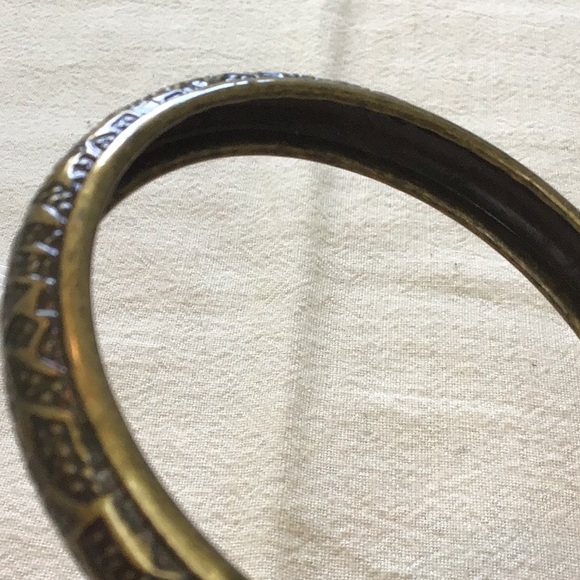 Premier Designs Hamilton Bangle - Picture 4 of 4